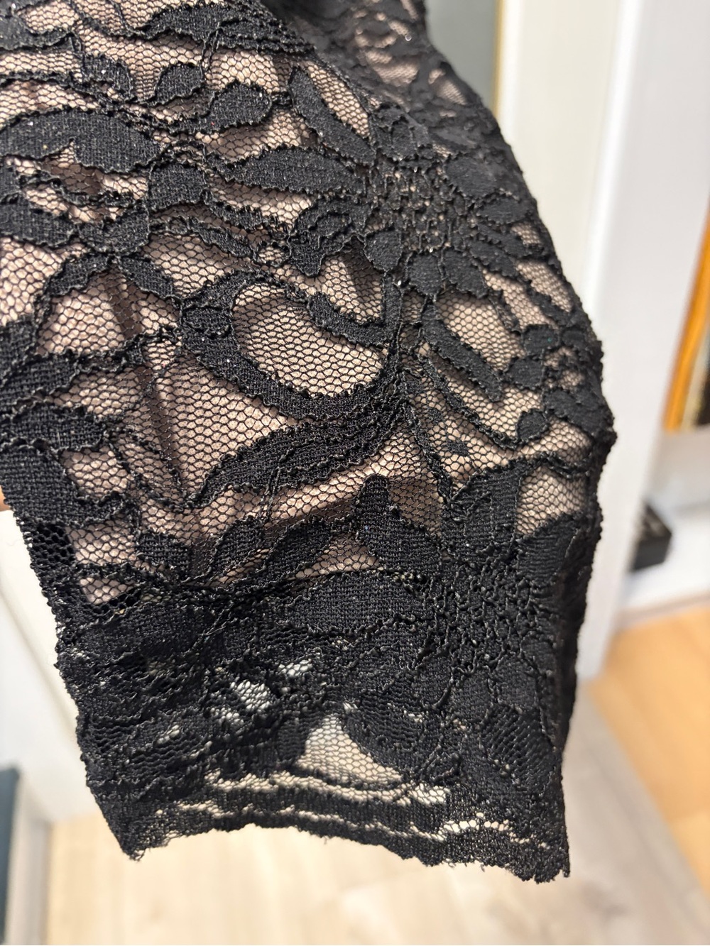 Dynamite Black Lace Midi Dress with Sheath Silhouette size 8 - Picture 6 of 7